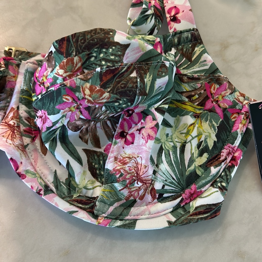 NWT Victoria Secret Palm Print Bikini Top - Picture 7 of 8